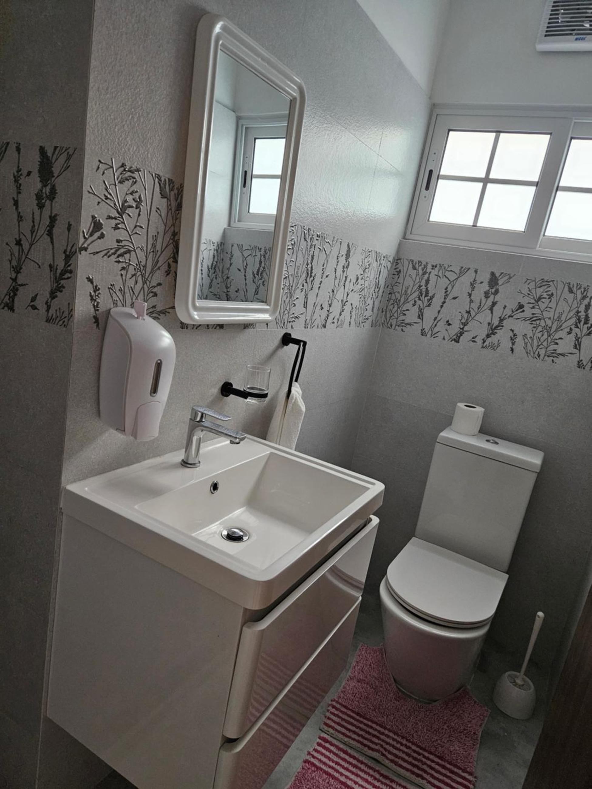 E&E Self Catering, Бо Валон, Сейшели – снимка 2